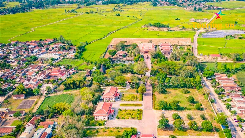 Toàn cảnh Bảo tàng Quang Trung với khuôn viên rộng lớn.